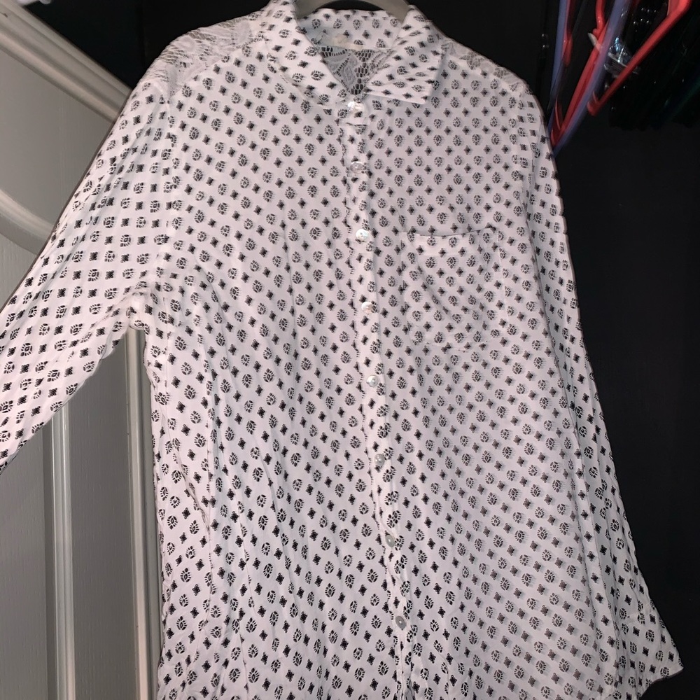 White and black button up shirt